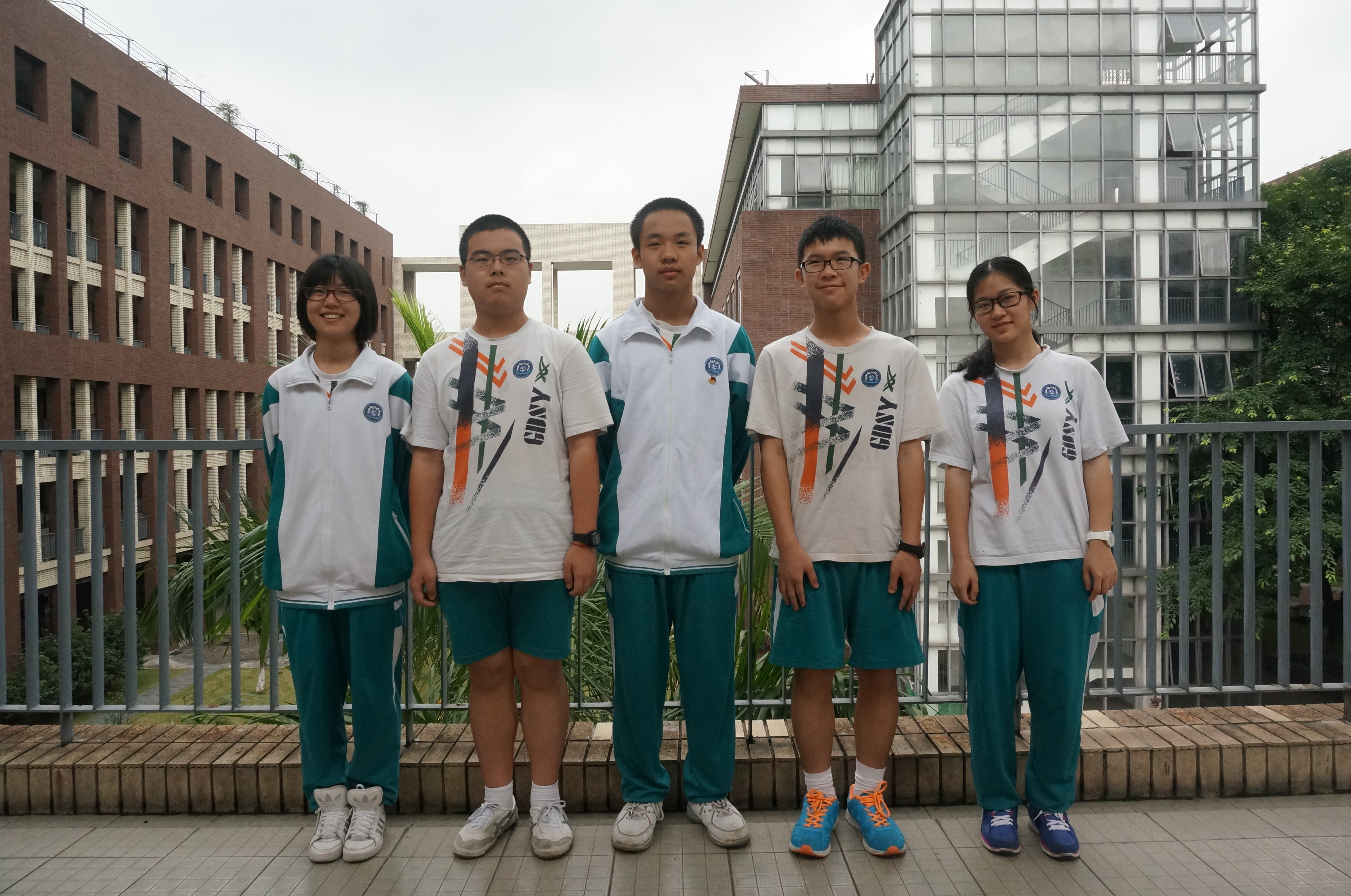 我校5位初三学子被省实、华附提前录取